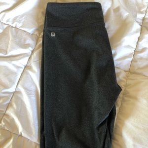 Charcoal gray Fabletics leggings